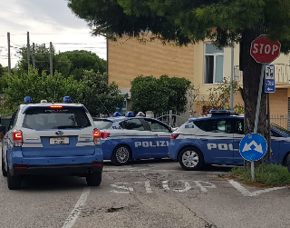 Porto San Giorgio - Pessime condizioni igieniche, Ast e polizia chiudono un locale